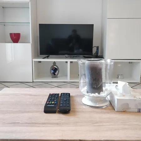Avi Deluxe Altstadt Apart Lägenhet
